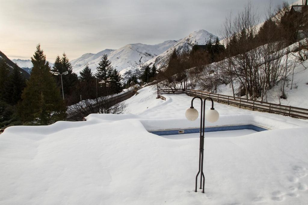 Apartamentos Multibaqueira Baqueira Beret Exteriör bild