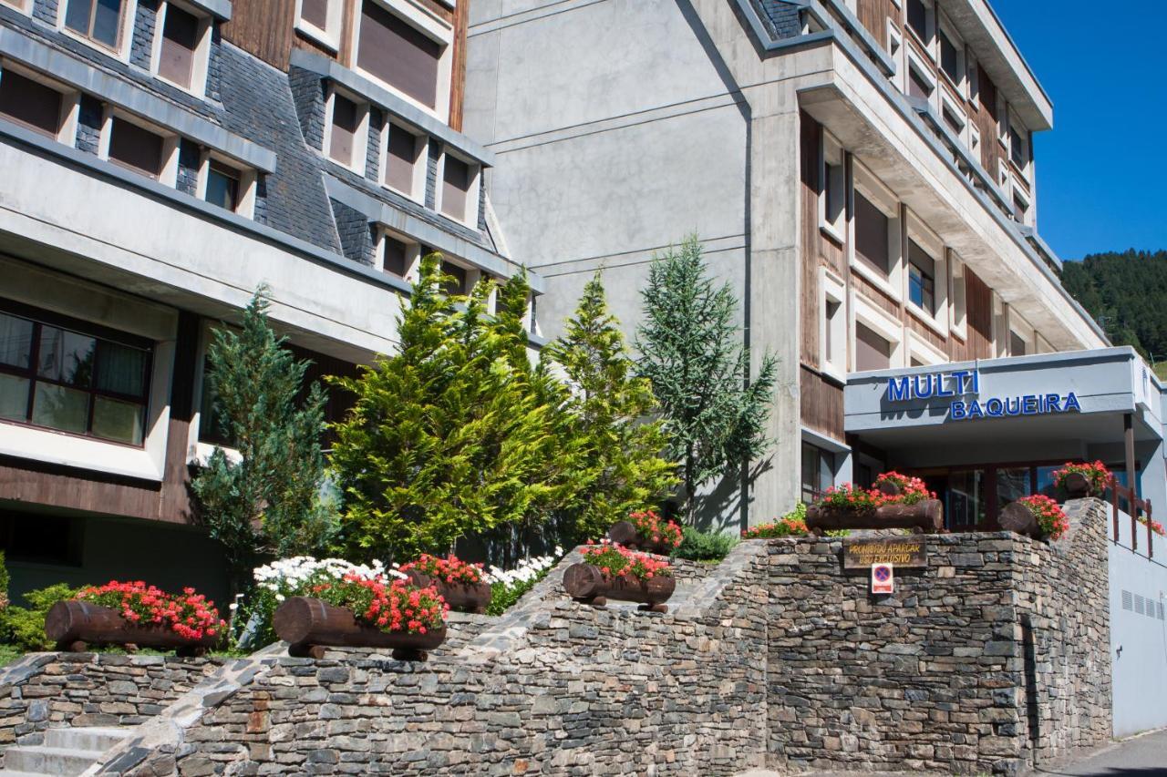 Apartamentos Multibaqueira Baqueira Beret Exteriör bild